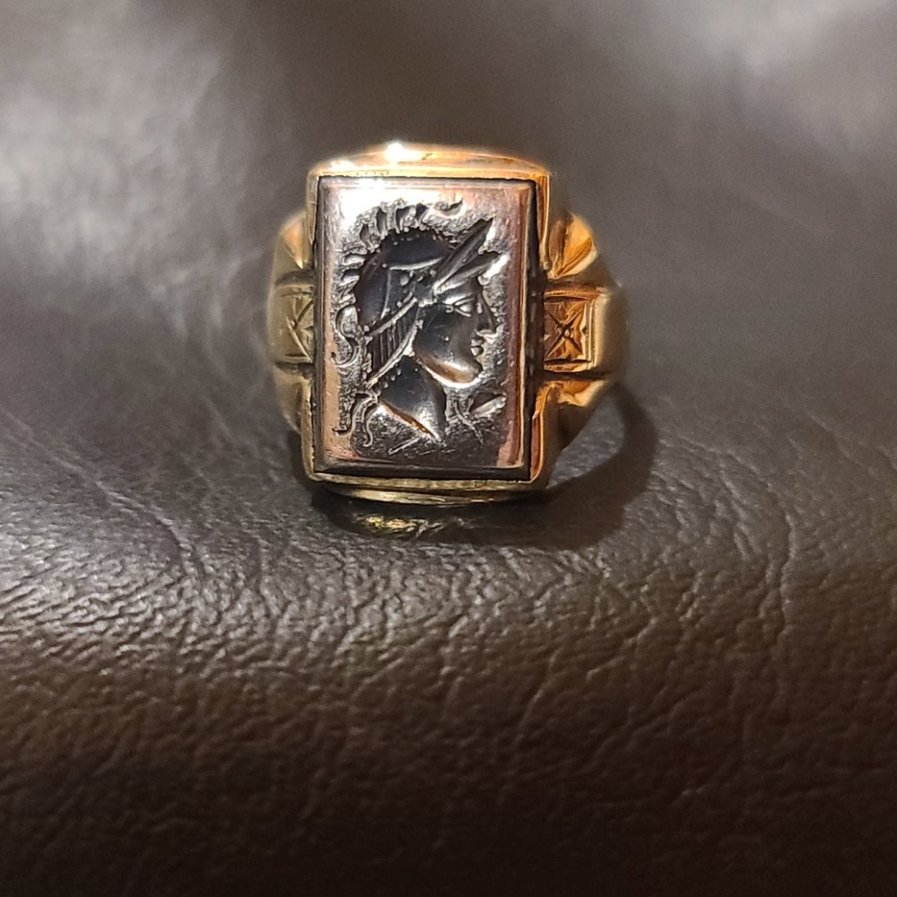 Vintage Roman soldier  intaglio ring